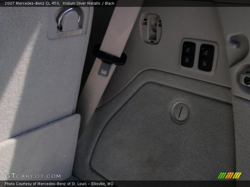 Iridium Silver Metallic / Black 2007 Mercedes-Benz GL 450