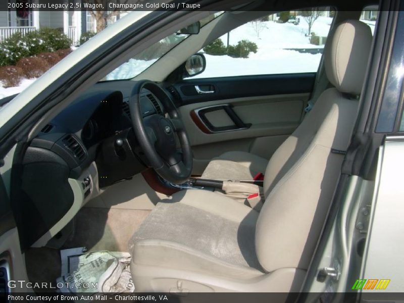 Champagne Gold Opal / Taupe 2005 Subaru Legacy 2.5i Wagon