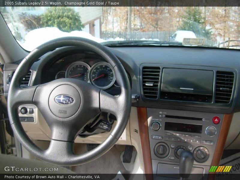 Champagne Gold Opal / Taupe 2005 Subaru Legacy 2.5i Wagon