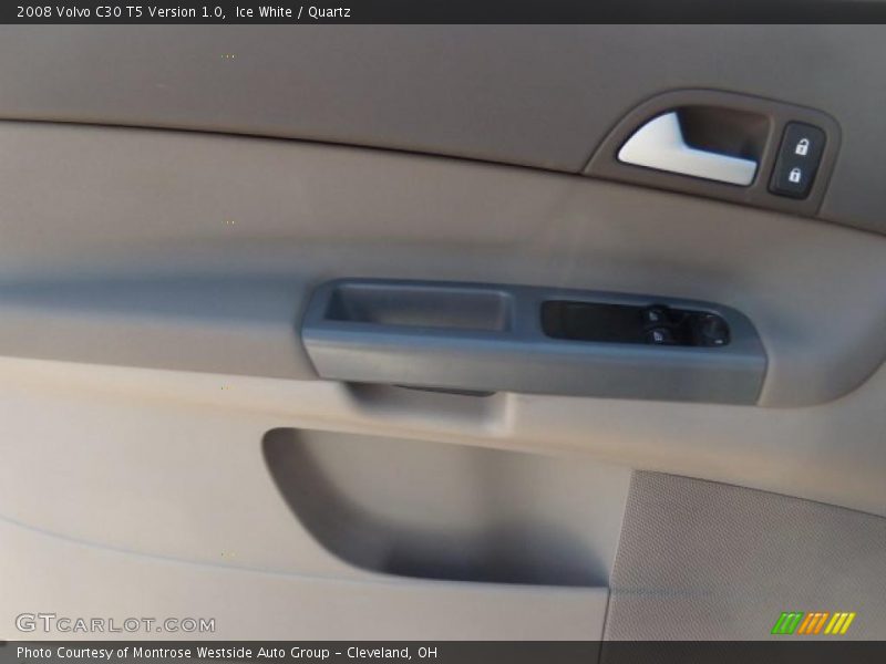 Ice White / Quartz 2008 Volvo C30 T5 Version 1.0