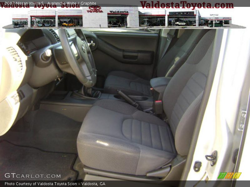 Avalanche White / Graphite 2007 Nissan Xterra S