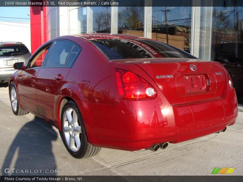 Red Opulence Metallic / Cafe Latte 2006 Nissan Maxima 3.5 SE