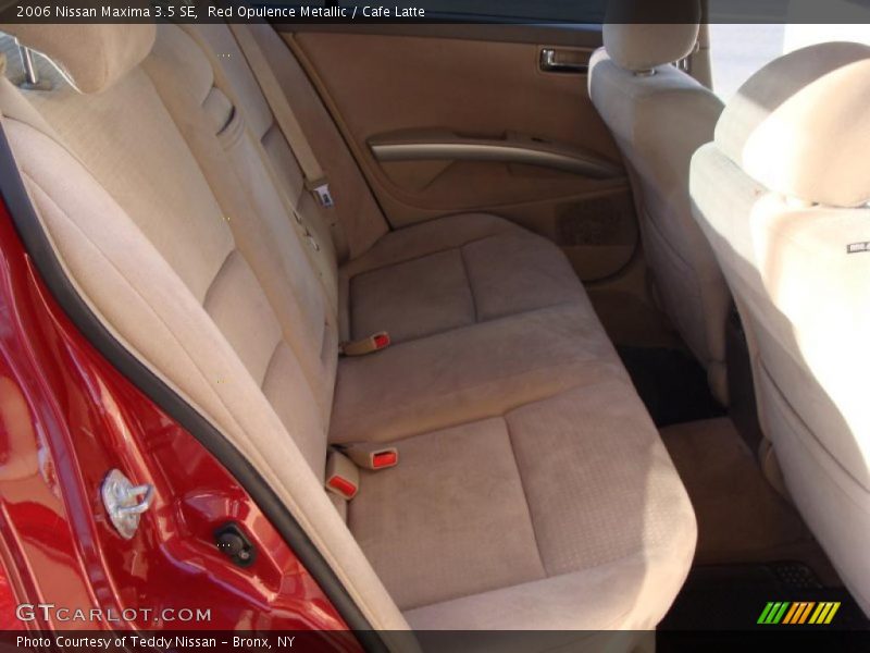 Red Opulence Metallic / Cafe Latte 2006 Nissan Maxima 3.5 SE