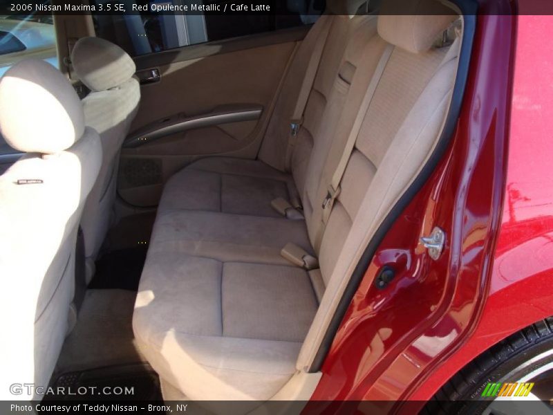 Red Opulence Metallic / Cafe Latte 2006 Nissan Maxima 3.5 SE