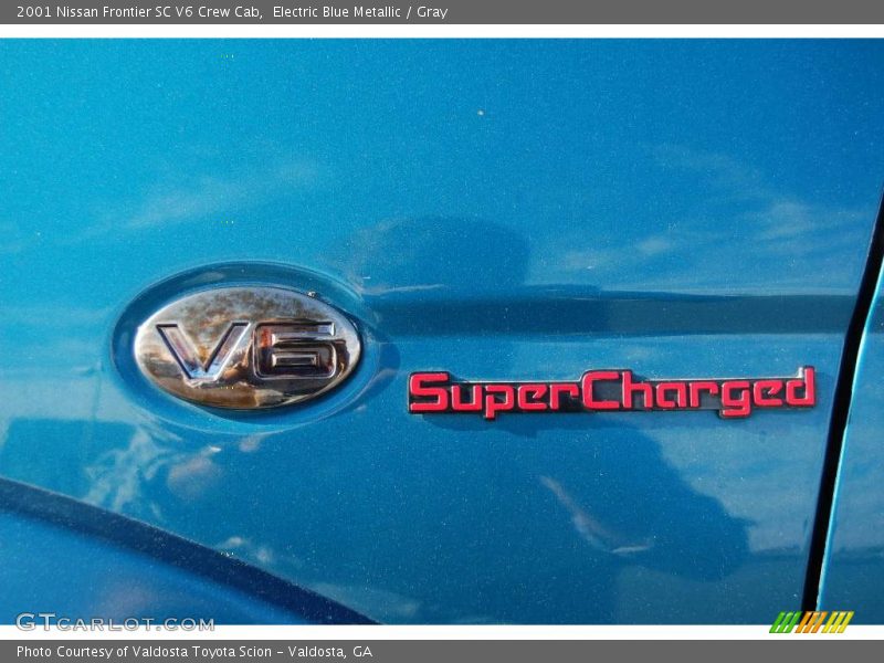 Electric Blue Metallic / Gray 2001 Nissan Frontier SC V6 Crew Cab