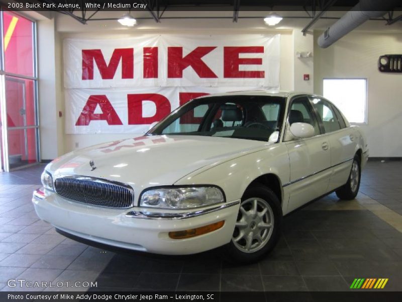 White / Medium Gray 2003 Buick Park Avenue