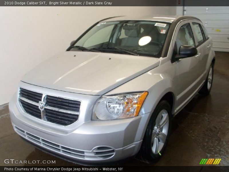 Bright Silver Metallic / Dark Slate Gray 2010 Dodge Caliber SXT