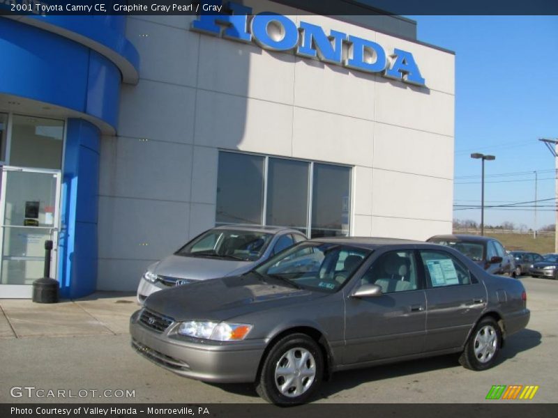 Graphite Gray Pearl / Gray 2001 Toyota Camry CE