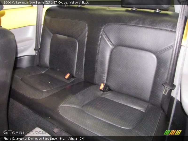 Yellow / Black 2000 Volkswagen New Beetle GLS 1.8T Coupe