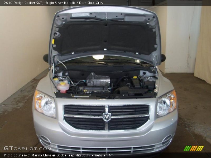 Bright Silver Metallic / Dark Slate Gray 2010 Dodge Caliber SXT