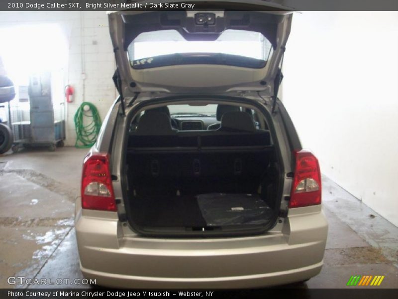 Bright Silver Metallic / Dark Slate Gray 2010 Dodge Caliber SXT