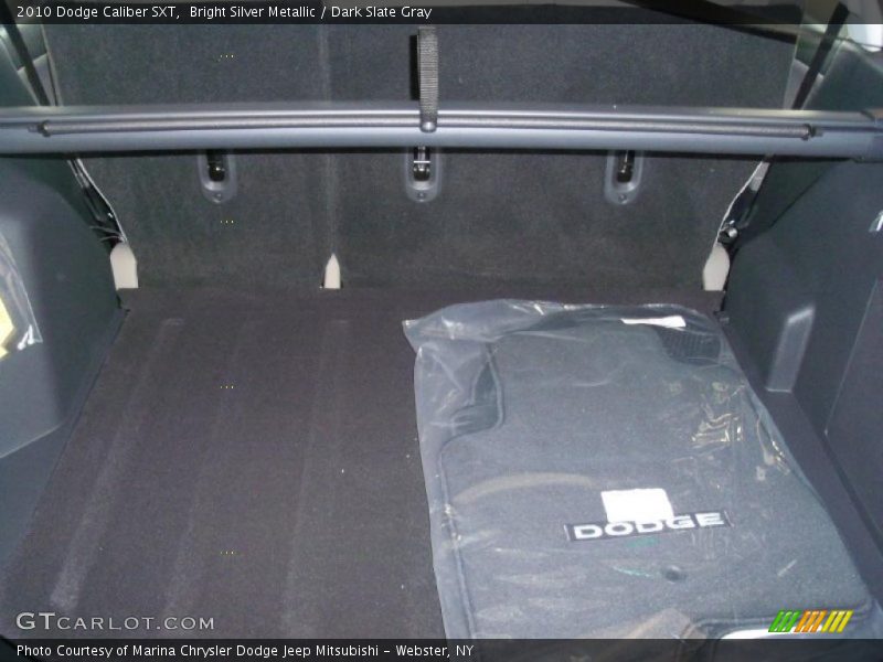 Bright Silver Metallic / Dark Slate Gray 2010 Dodge Caliber SXT