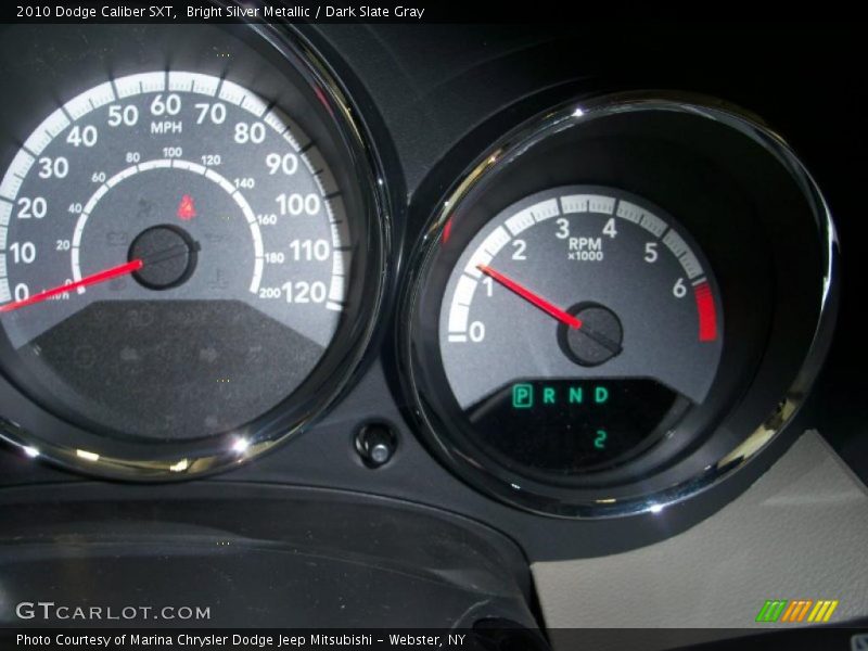 Bright Silver Metallic / Dark Slate Gray 2010 Dodge Caliber SXT