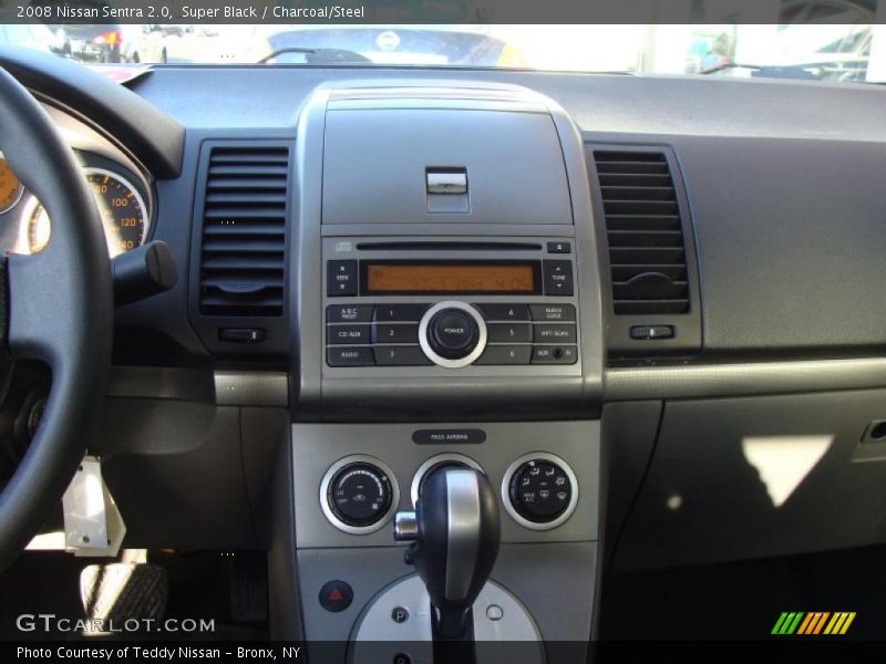 Super Black / Charcoal/Steel 2008 Nissan Sentra 2.0