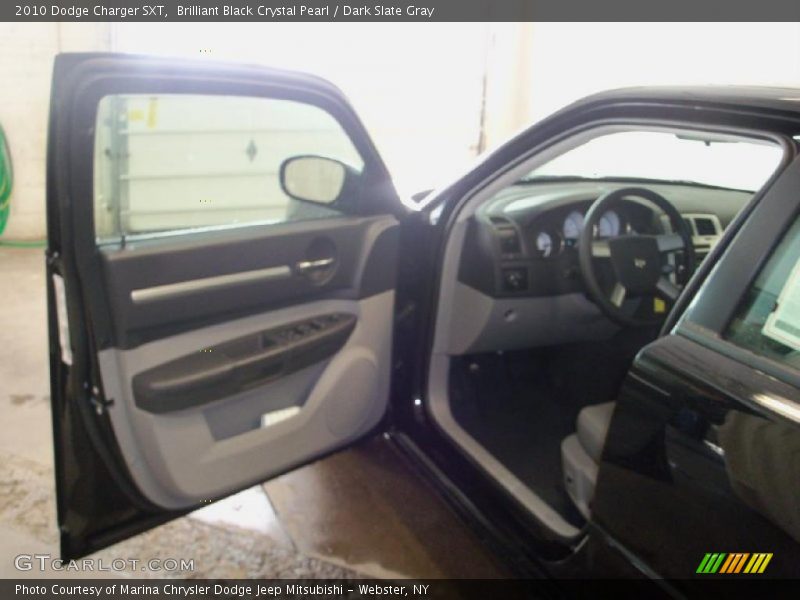 Brilliant Black Crystal Pearl / Dark Slate Gray 2010 Dodge Charger SXT