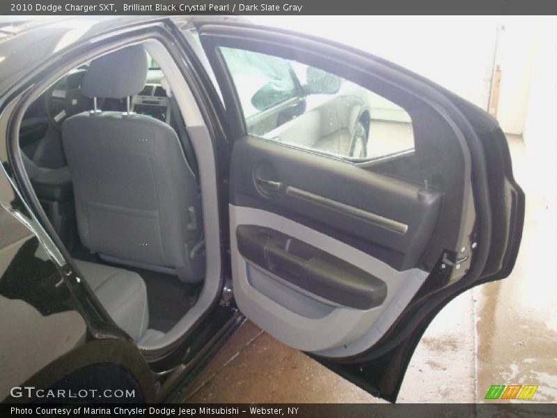 Brilliant Black Crystal Pearl / Dark Slate Gray 2010 Dodge Charger SXT