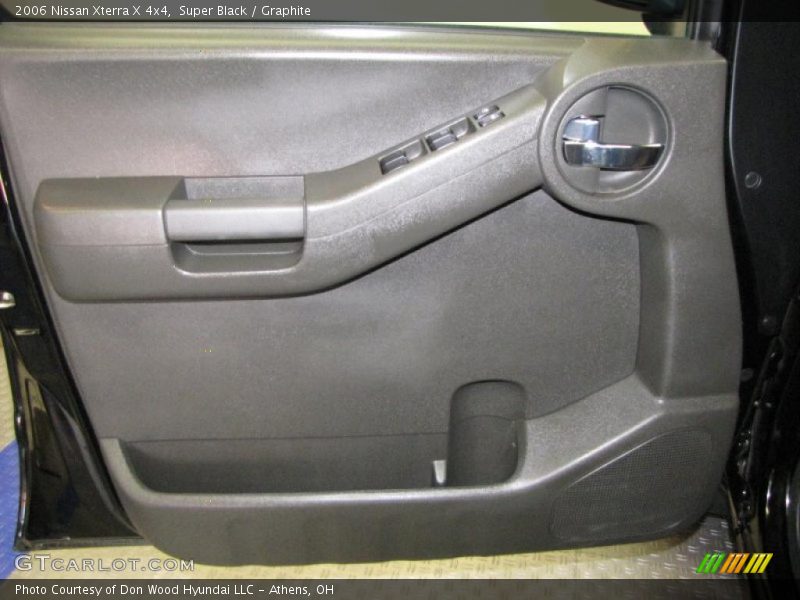 Super Black / Graphite 2006 Nissan Xterra X 4x4