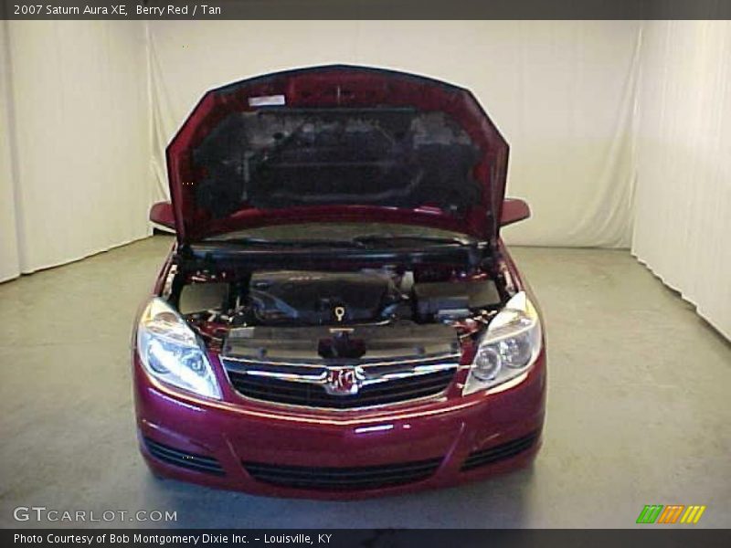 Berry Red / Tan 2007 Saturn Aura XE