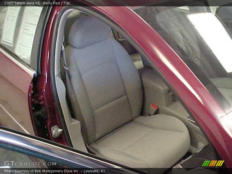 Berry Red / Tan 2007 Saturn Aura XE