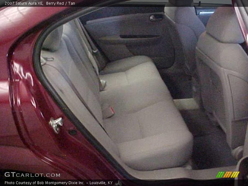 Berry Red / Tan 2007 Saturn Aura XE