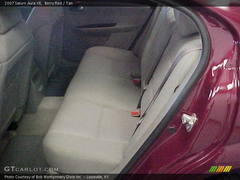 Berry Red / Tan 2007 Saturn Aura XE