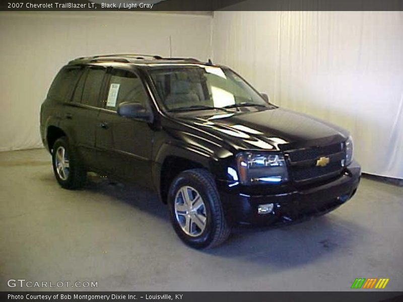 Black / Light Gray 2007 Chevrolet TrailBlazer LT