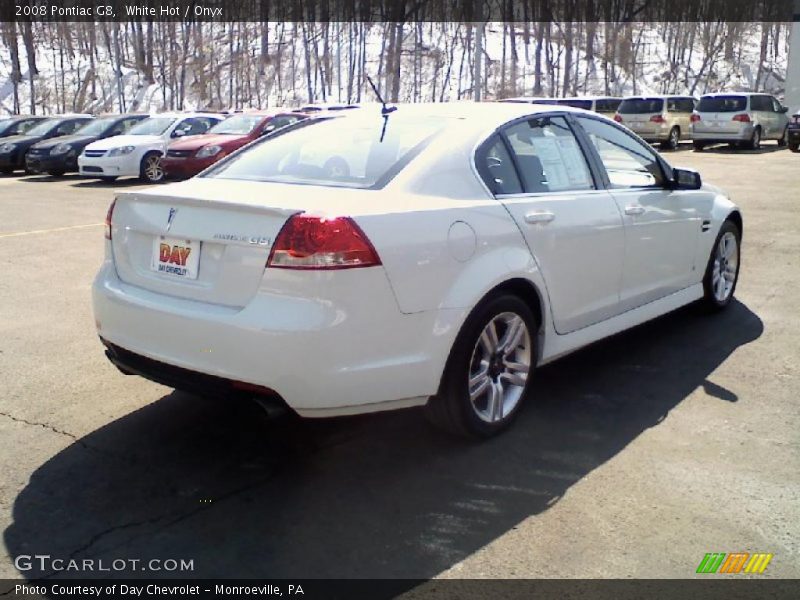 White Hot / Onyx 2008 Pontiac G8