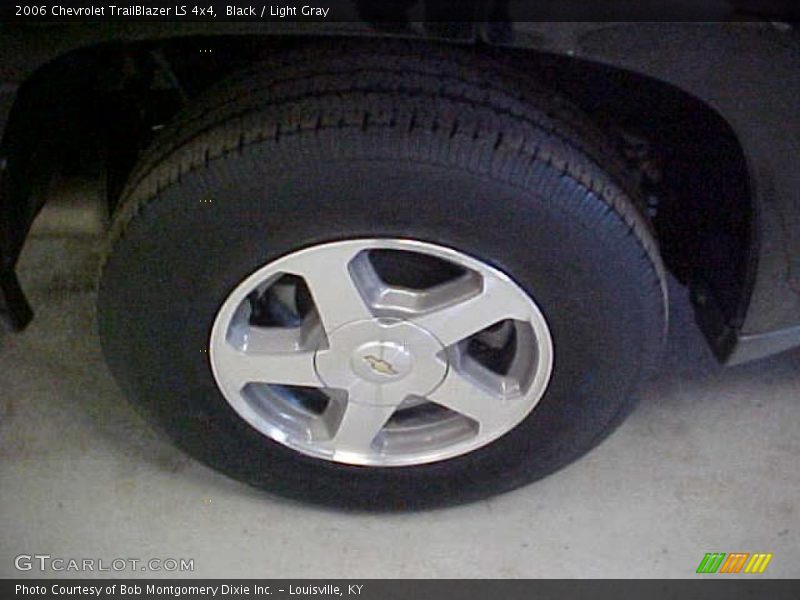 Black / Light Gray 2006 Chevrolet TrailBlazer LS 4x4
