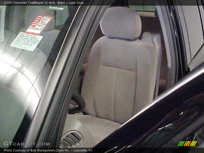 Black / Light Gray 2006 Chevrolet TrailBlazer LS 4x4