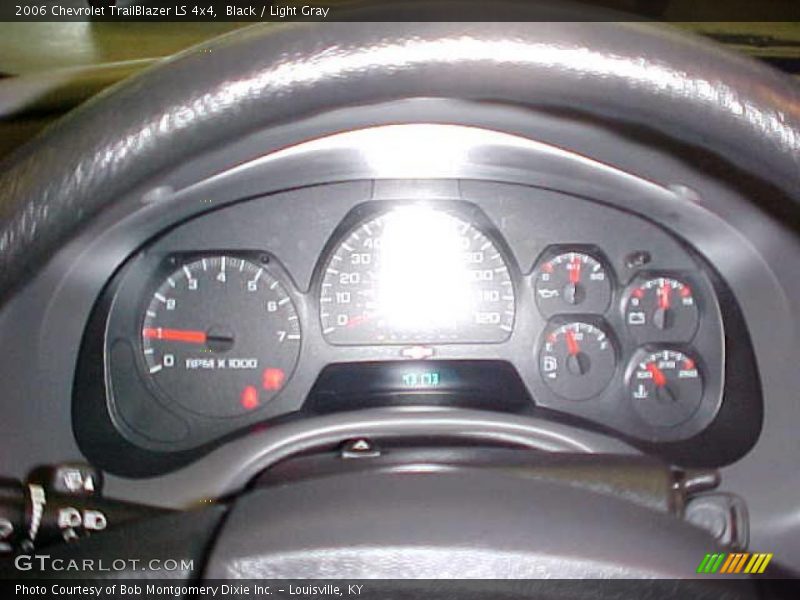 Black / Light Gray 2006 Chevrolet TrailBlazer LS 4x4