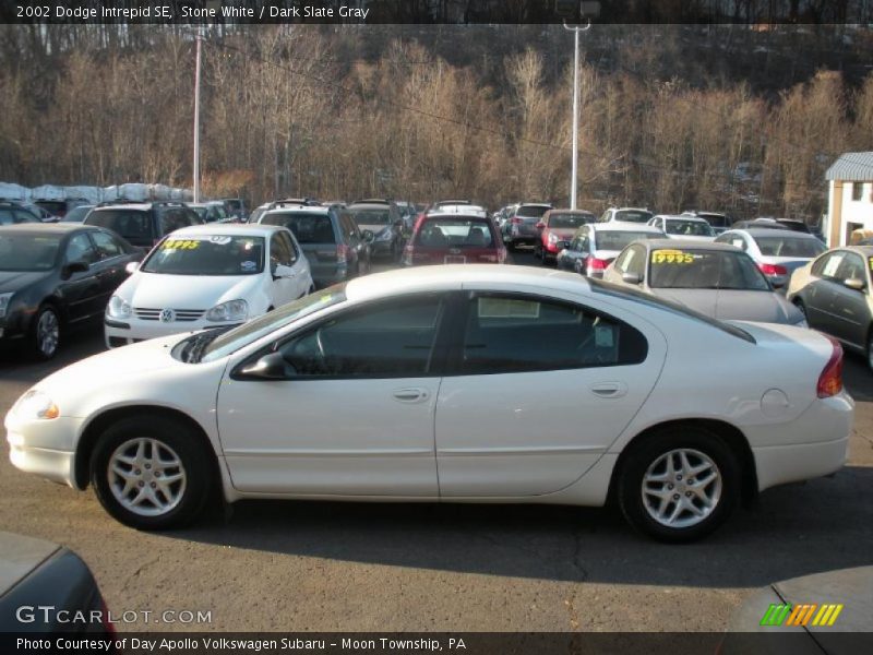 Stone White / Dark Slate Gray 2002 Dodge Intrepid SE