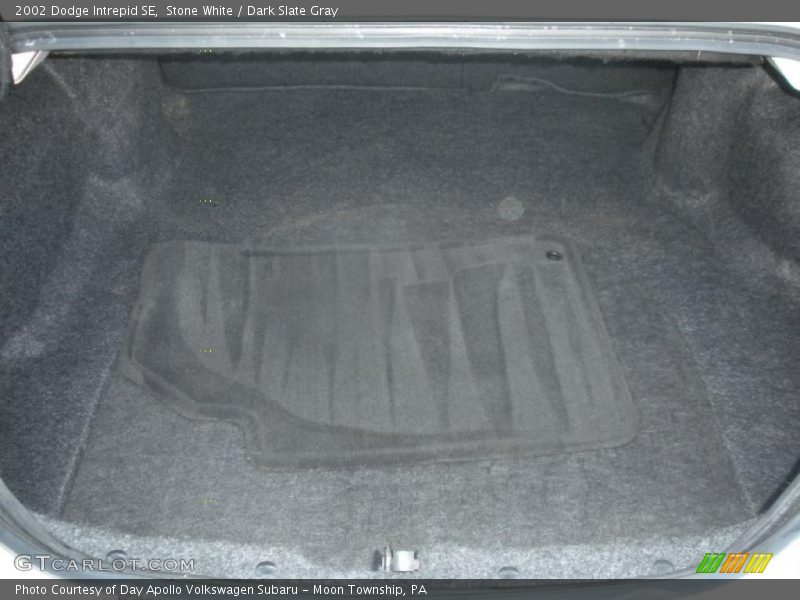 Stone White / Dark Slate Gray 2002 Dodge Intrepid SE