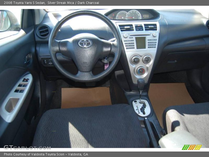 Silver Streak Mica / Dark Charcoal 2008 Toyota Yaris S Sedan