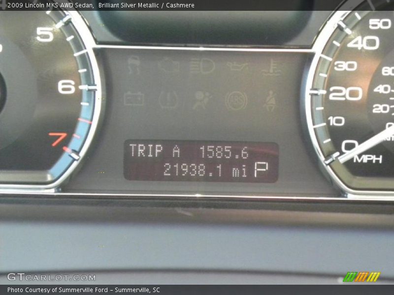 Brilliant Silver Metallic / Cashmere 2009 Lincoln MKS AWD Sedan