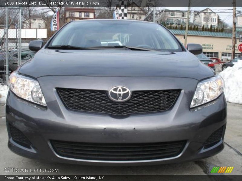 Magnetic Gray Metallic / Ash 2009 Toyota Corolla LE