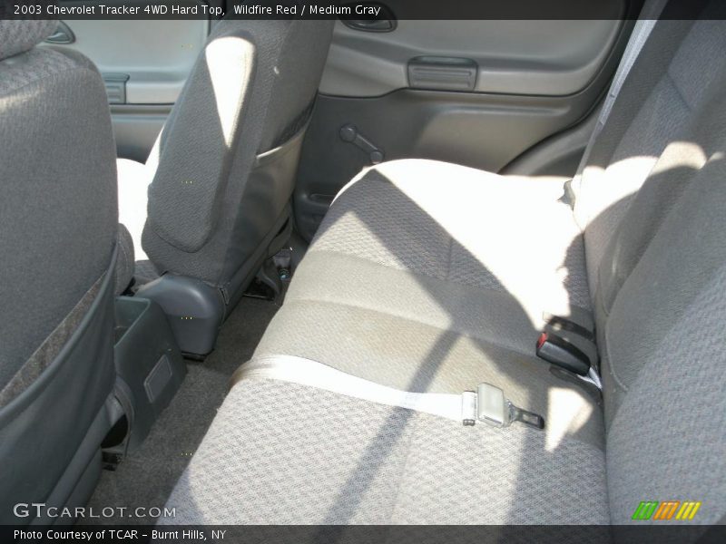 Wildfire Red / Medium Gray 2003 Chevrolet Tracker 4WD Hard Top