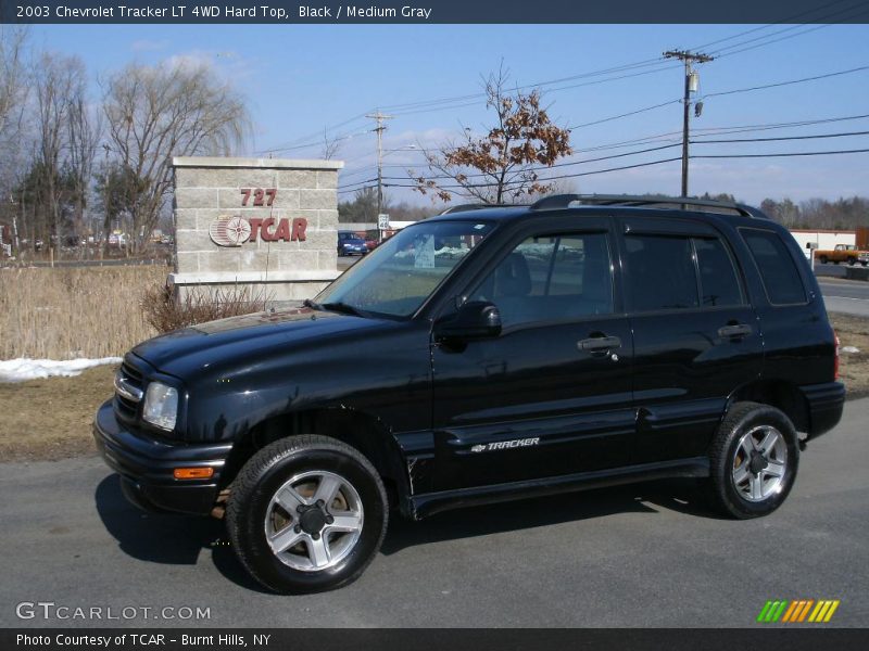 Black / Medium Gray 2003 Chevrolet Tracker LT 4WD Hard Top