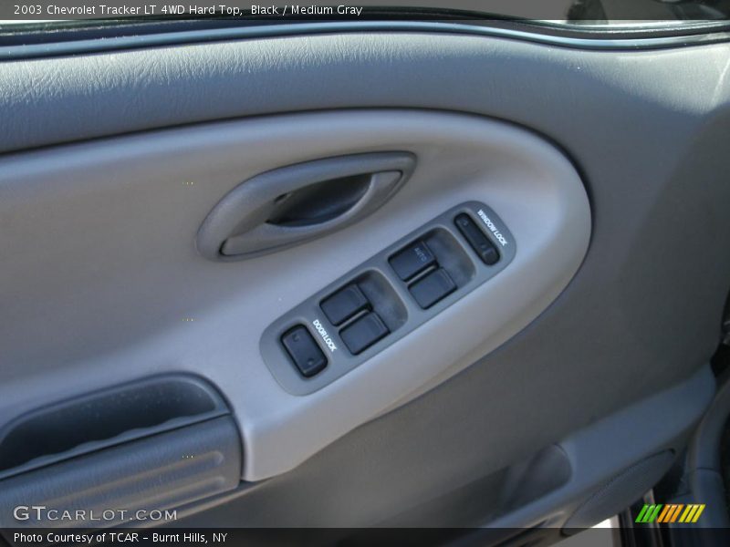 Black / Medium Gray 2003 Chevrolet Tracker LT 4WD Hard Top