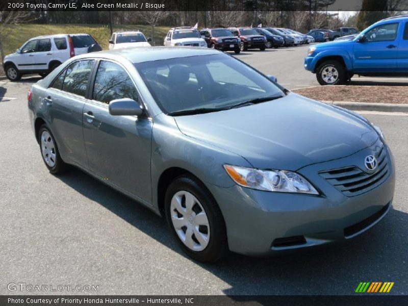 Aloe Green Metallic / Bisque 2009 Toyota Camry LE