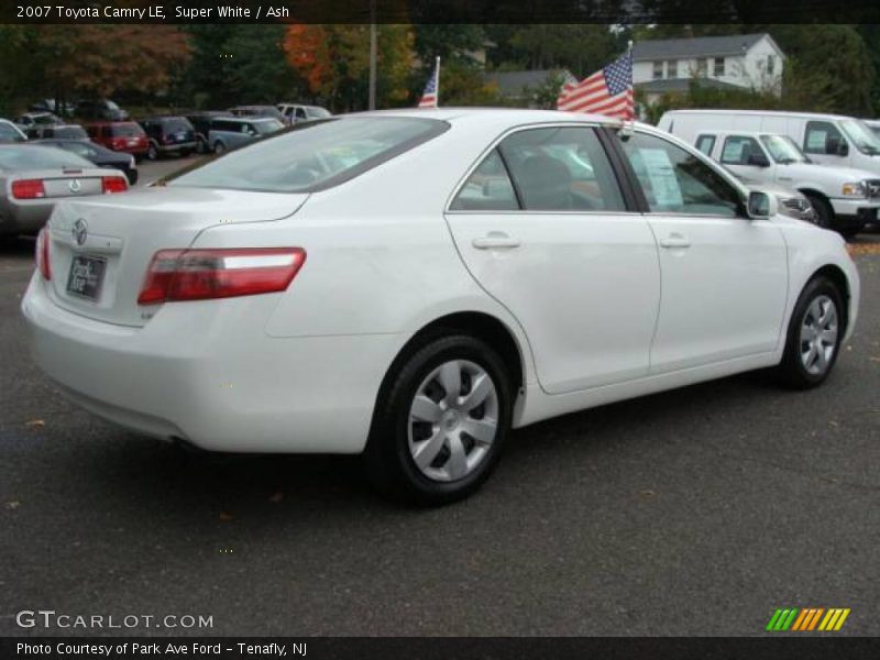 Super White / Ash 2007 Toyota Camry LE