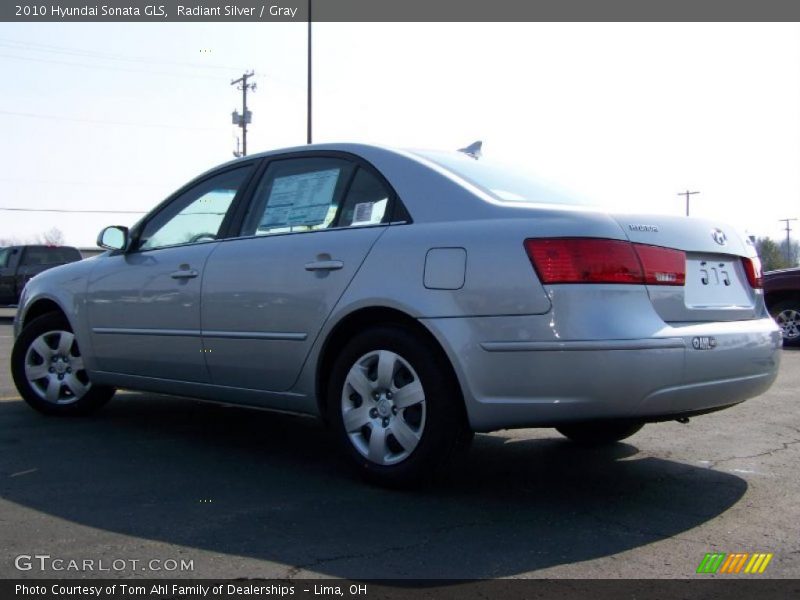 Radiant Silver / Gray 2010 Hyundai Sonata GLS