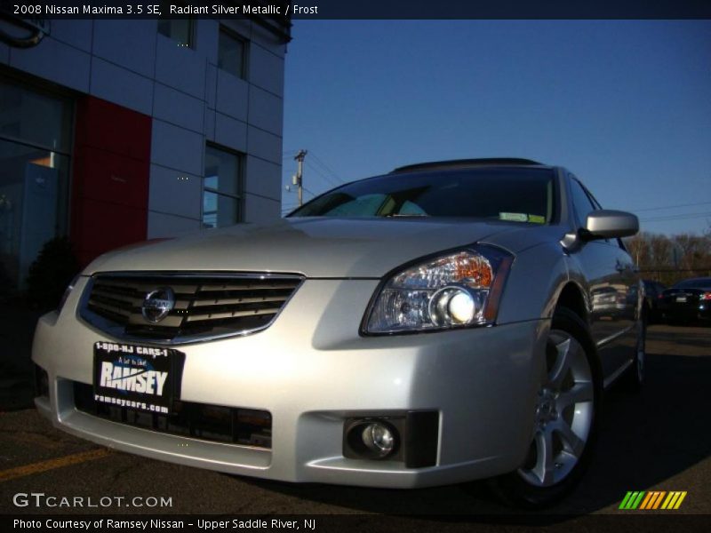 Radiant Silver Metallic / Frost 2008 Nissan Maxima 3.5 SE