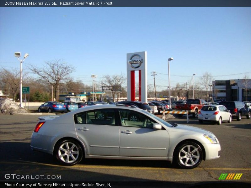 Radiant Silver Metallic / Frost 2008 Nissan Maxima 3.5 SE