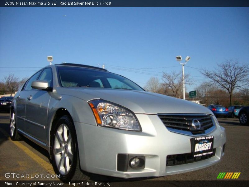Radiant Silver Metallic / Frost 2008 Nissan Maxima 3.5 SE