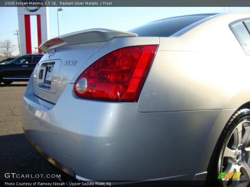 Radiant Silver Metallic / Frost 2008 Nissan Maxima 3.5 SE