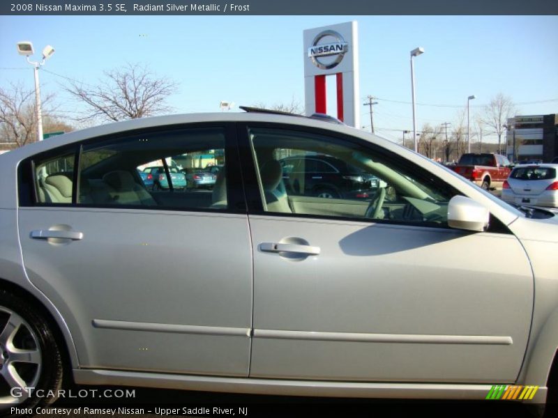 Radiant Silver Metallic / Frost 2008 Nissan Maxima 3.5 SE