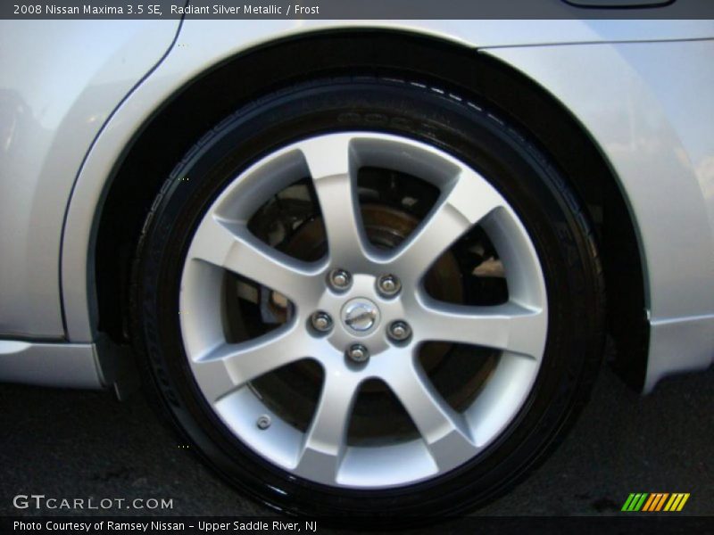Radiant Silver Metallic / Frost 2008 Nissan Maxima 3.5 SE
