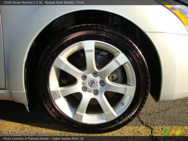 Radiant Silver Metallic / Frost 2008 Nissan Maxima 3.5 SE