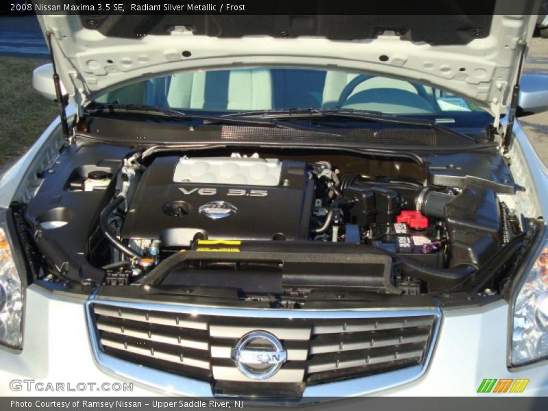 Radiant Silver Metallic / Frost 2008 Nissan Maxima 3.5 SE