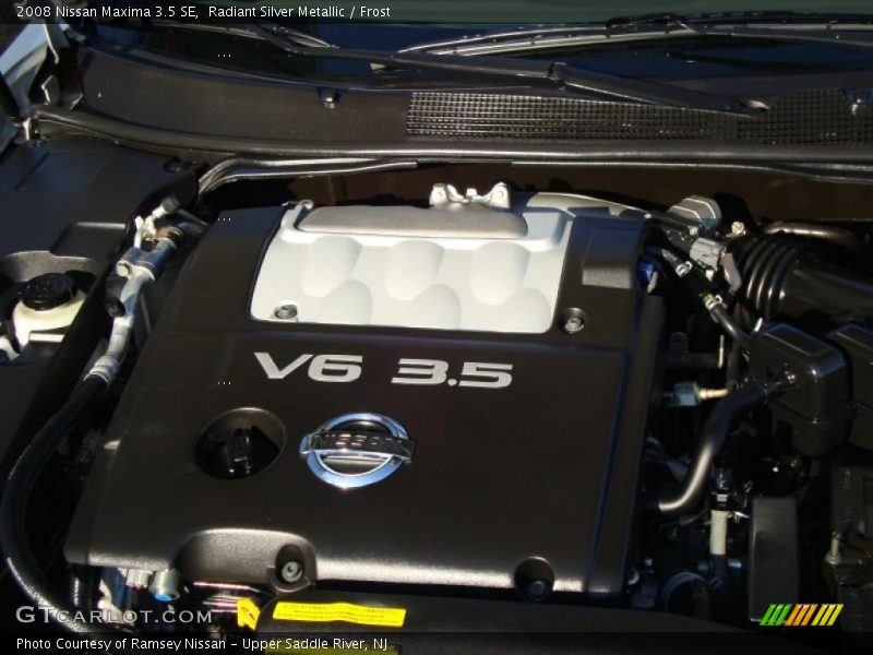 Radiant Silver Metallic / Frost 2008 Nissan Maxima 3.5 SE